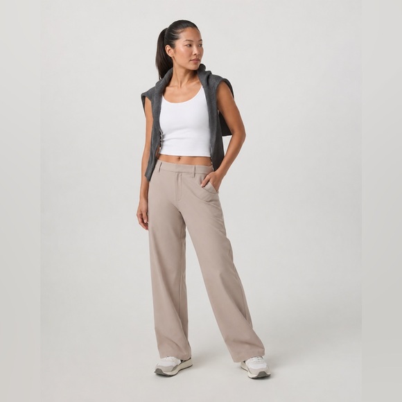 Vuori Pants - NWT Vuori Miles Trouser in Willow Grey
